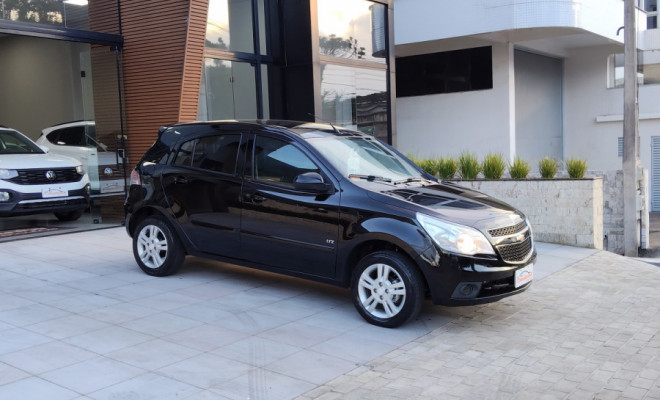 GM - Chevrolet AGILE LTZ 1.4 MPFI 8V FlexPower 5p 2011 Flex