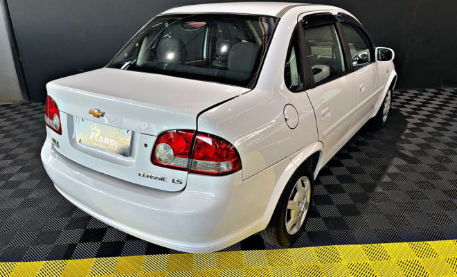 GM - Chevrolet Classic Life/LS 1.0 VHC FlexP. 4p 2013 Flex-0