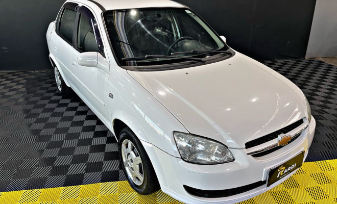 GM - Chevrolet Classic Life/LS 1.0 VHC FlexP. 4p 2013 Flex