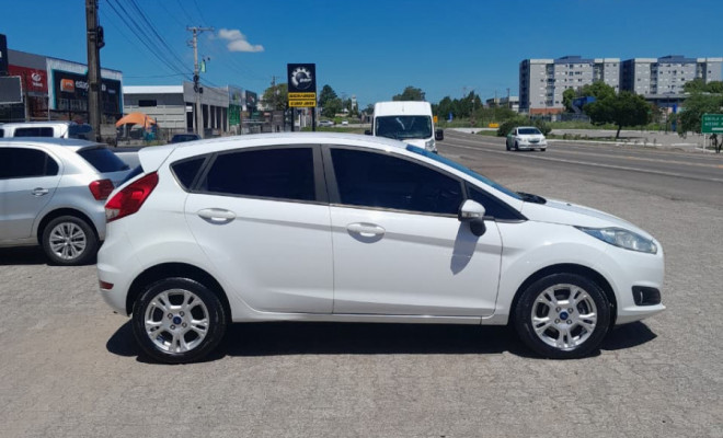 Ford Fiesta 1.6 16V Flex Mec. 5p 2015 Flex-2