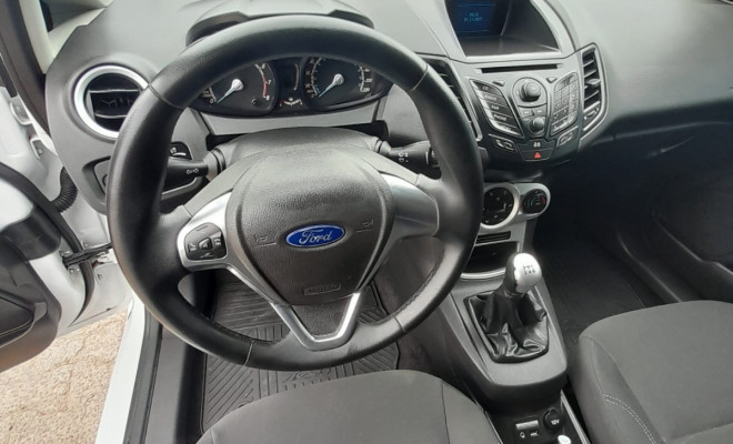 Ford Fiesta 1.6 16V Flex Mec. 5p 2015 Flex-10