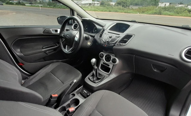 Ford Fiesta 1.6 16V Flex Mec. 5p 2015 Flex-9