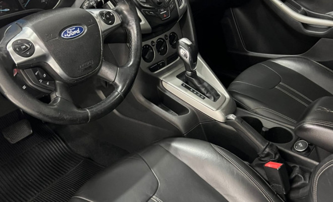 Ford Focus 1.6 SE Flex 16v 5p Aut 2014-3