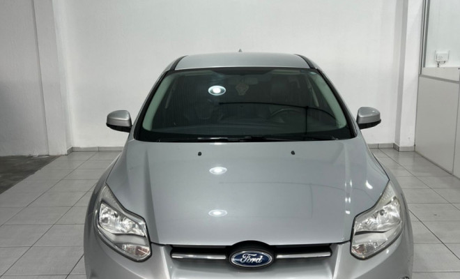 Ford Focus 1.6 SE Flex 16v 5p Aut 2014-0