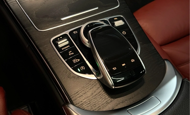 Mercedes-Benz C-300 Sport 2.0 16V Aut. 2019 Gasolina-8