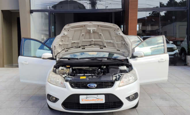 Ford Focus 2.0 16V/ 2.0 16V Flex 5p 2013 Flex-5