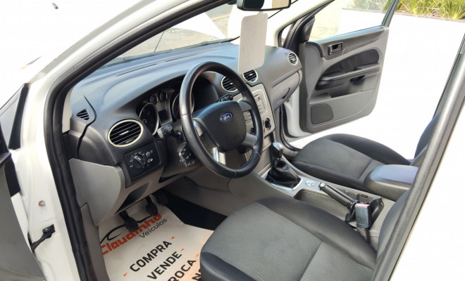 Ford Focus 2.0 16V/ 2.0 16V Flex 5p 2013 Flex-9