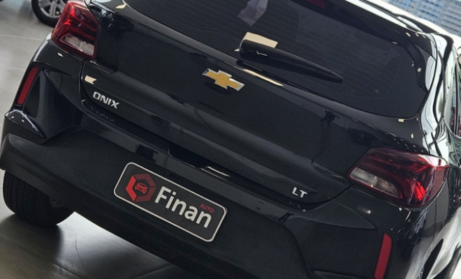 GM - Chevrolet ONIX HATCH LT 1.0 12V Flex 5p Mec. 2023 Flex-16