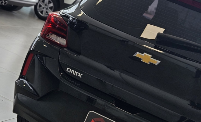 GM - Chevrolet ONIX HATCH LT 1.0 12V Flex 5p Mec. 2023 Flex-15