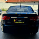 Kia Motors Cerato 1.6 16V Mec. 2010 Gasolina-2