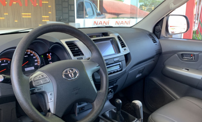 Toyota Hilux CD SRV D4-D 4x4 3.0  TDI Dies 2012 Diesel-7