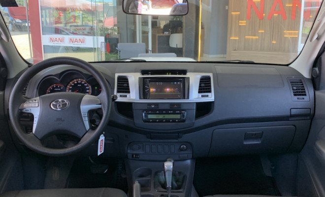 Toyota Hilux CD SRV D4-D 4x4 3.0  TDI Dies 2012 Diesel-6