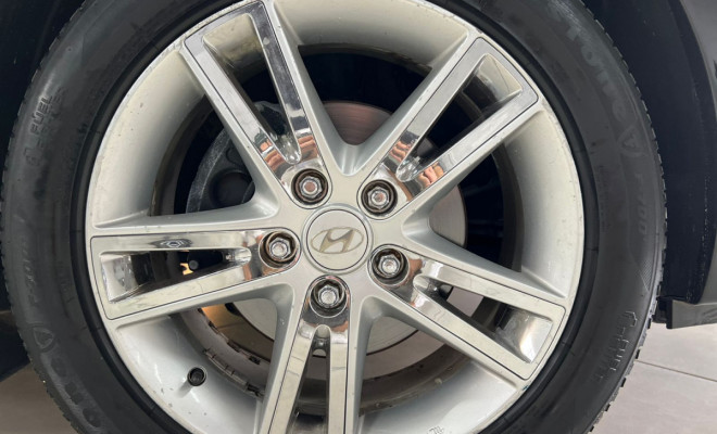 Hyundai i30 2.0 16V 145cv 5p Aut. 2012 Gasolina-10