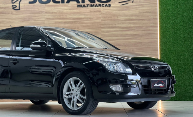 Hyundai i30 2.0 16V 145cv 5p Aut. 2012 Gasolina-9
