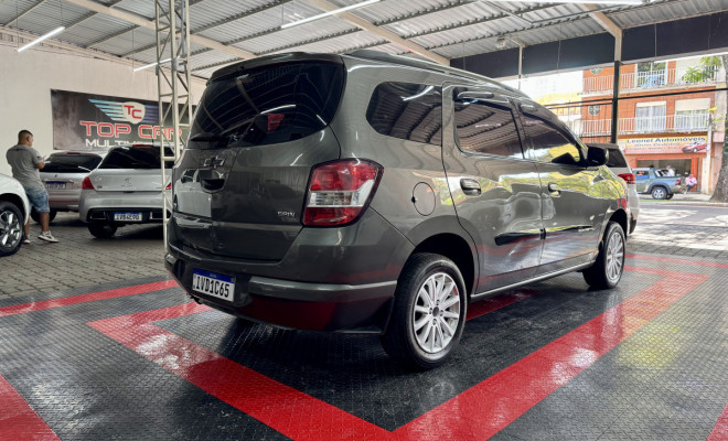 GM - Chevrolet SPIN ADVANTAGE 1.8 8V Econo.Flex 5p Aut. 2014 Flex-5