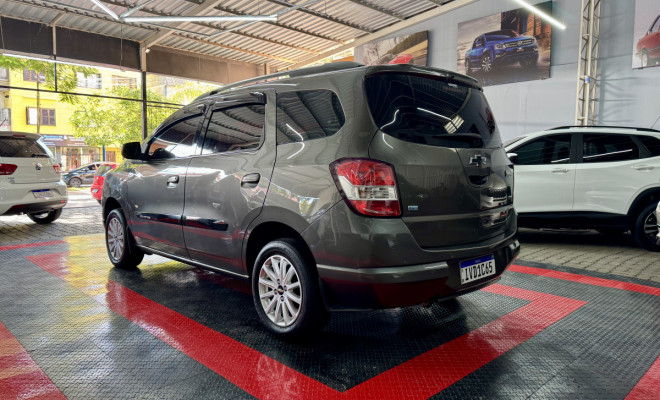 GM - Chevrolet SPIN ADVANTAGE 1.8 8V Econo.Flex 5p Aut. 2014 Flex-3