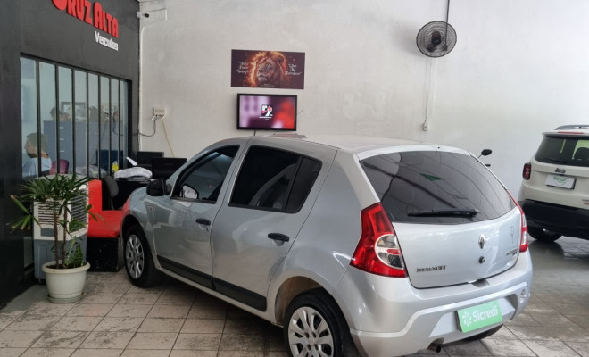 Renault SANDERO Expression Hi-Flex 1.6 8V 5p 2010 Flex-2