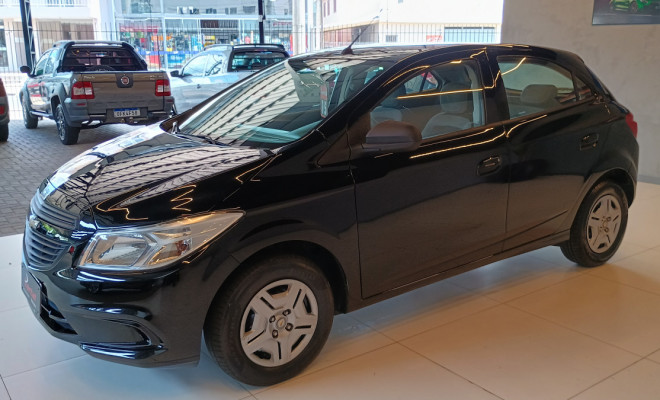 GM - Chevrolet ONIX HATCH LS 1.0 8V FlexPower 5p Mec. 2015 Flex-2