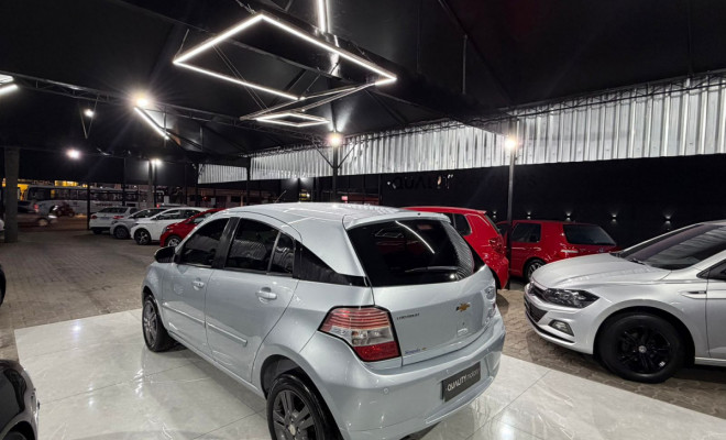GM - Chevrolet AGILE LTZ 1.4 MPFI 8V FlexPower 5p 2011 Flex-4