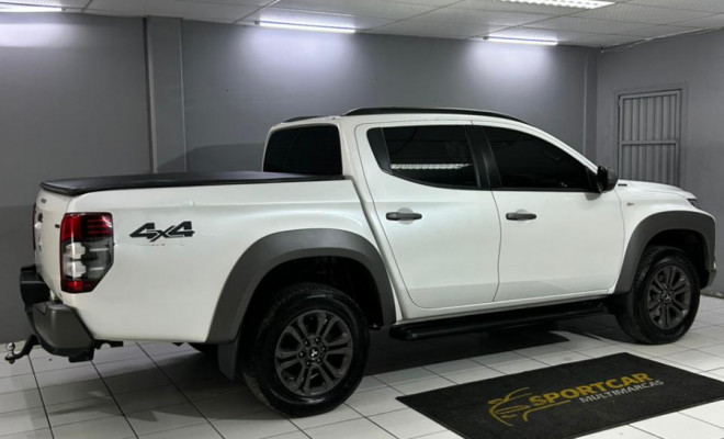 Mitsubishi L200 Trit. S.Out. GLS 2.4 CD Diesel Aut. 2025 Diesel-6