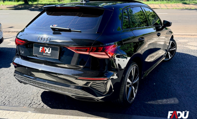 Audi A3 Sportb. S-Line 2.0 TFSI S-Tron.(Híb.) 2023 Gasolina-8