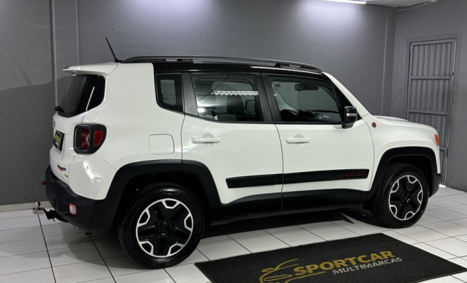 Jeep Renegade Trailhawk 2.0 4x4 TB Diesel Aut 2016 Diesel-6