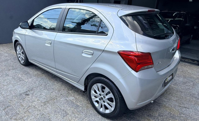 GM - Chevrolet ONIX HATCH 1.0 12V Flex 5p Mec. 2021 Flex-0