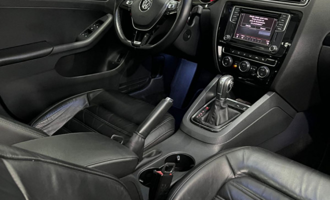 VW - JETTA Highline 2.0 TSI 16V 4p Tiptronic 2016 Gasolina-3