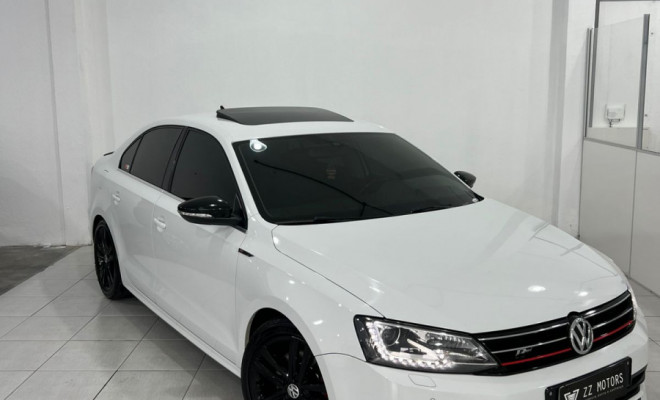 VW - JETTA Highline 2.0 TSI 16V 4p Tiptronic 2016 Gasolina-1