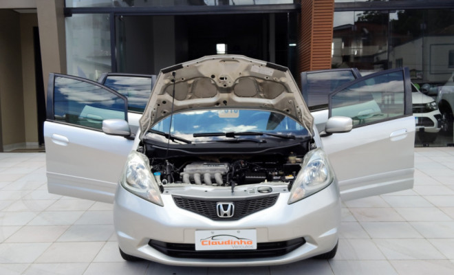 Honda Fit LXL 1.4/ 1.4 Flex 8V/16V 5p Aut. 2010 Flex-5