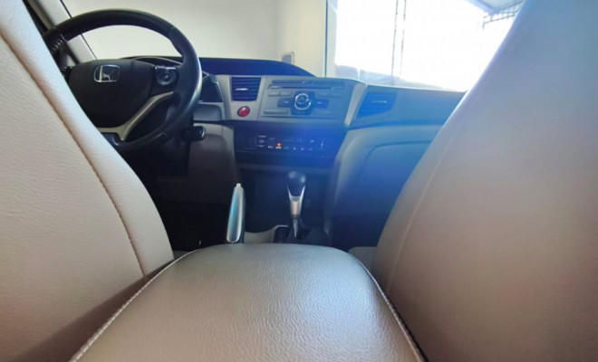 Honda Civic Sedan LXR 2.0 Flexone 16V Aut. 4p 2014 Flex-12