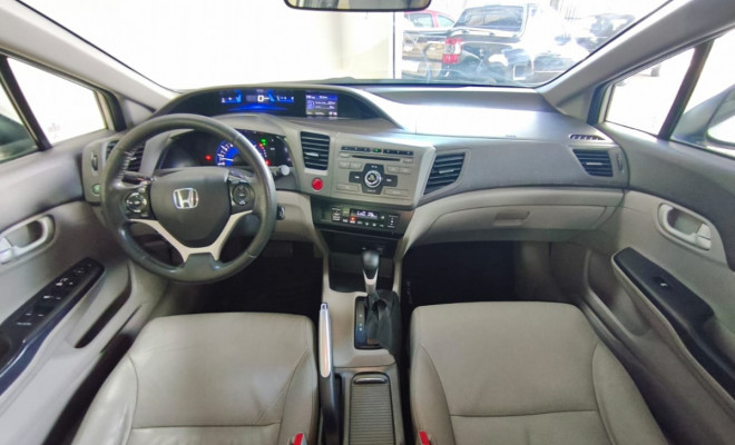 Honda Civic Sedan LXR 2.0 Flexone 16V Aut. 4p 2014 Flex-8