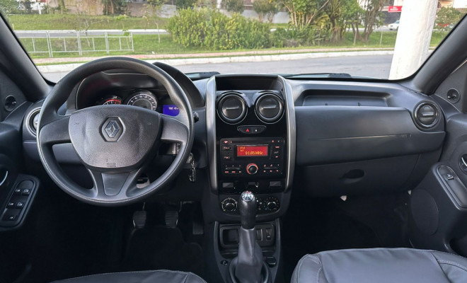 Renault DUSTER Expression 1.6 Hi-Flex - 2016-10