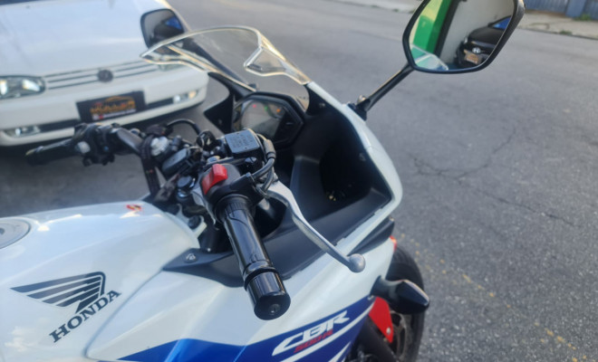 HONDA CBR 500R 2016 Gasolina-8