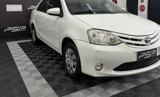 Toyota ETIOS XS Sedan 1.5 Flex 16V 4p Aut. 2017 Flex-15