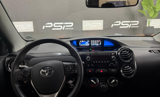Toyota ETIOS XS Sedan 1.5 Flex 16V 4p Aut. 2017 Flex-8