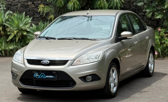 Ford Focus Sedan 2.0 16V/2.0 16V Flex 4p 2009 Flex