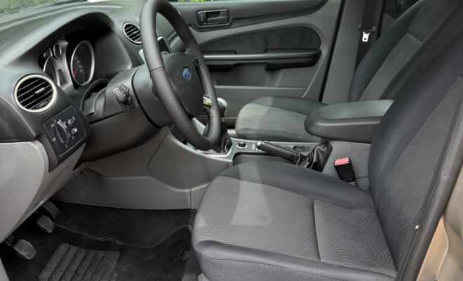 Ford Focus Sedan 2.0 16V/2.0 16V Flex 4p 2009 Flex-8