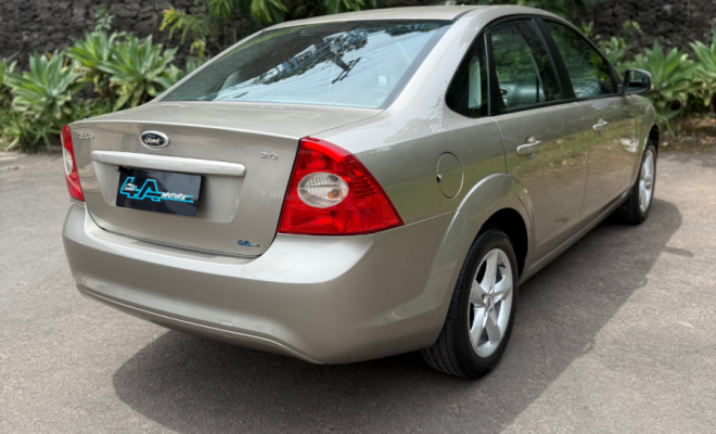 Ford Focus Sedan 2.0 16V/2.0 16V Flex 4p 2009 Flex-14