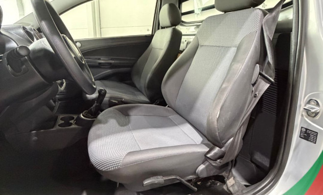 VW - VolksWagen Saveiro 1.6 Mi/ 1.6 Mi Total Flex 8V 2012 Flex-6