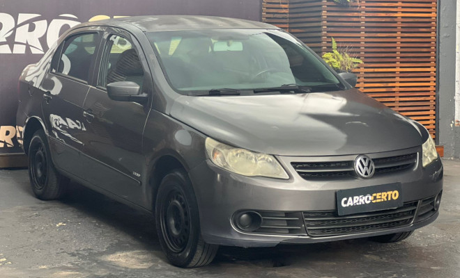 VW - VolksWagen VOYAGE 1.0 2012  100% FINANCIADO-1