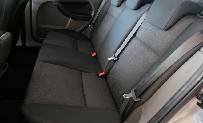 Ford Focus 1.6 S/SE/SE Plus Flex 8V/16V  5p 2013 Flex-5