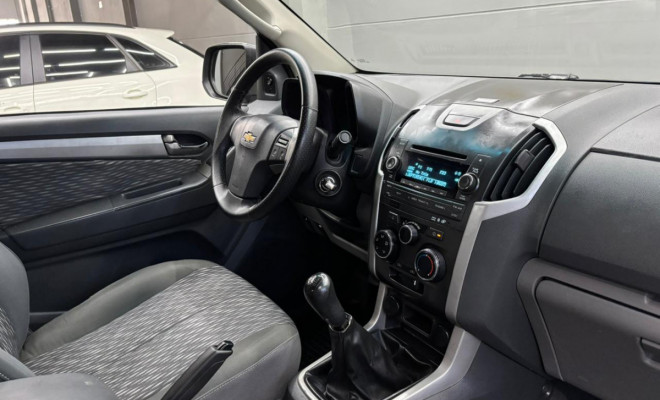 GM - Chevrolet S10 Pick-Up LT 2.4 F.Power 4x2 CS 2013 Flex-8