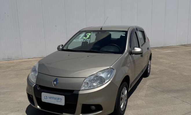 Renault SANDERO Expression Hi-Flex 1.0 16V 5p 2013 Flex