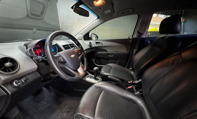 GM - Chevrolet SONIC HB LTZ 1.6 16V FlexPower 5p Aut. 2013 Flex-6