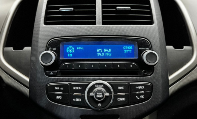 GM - Chevrolet SONIC HB LTZ 1.6 16V FlexPower 5p Aut. 2013 Flex-9