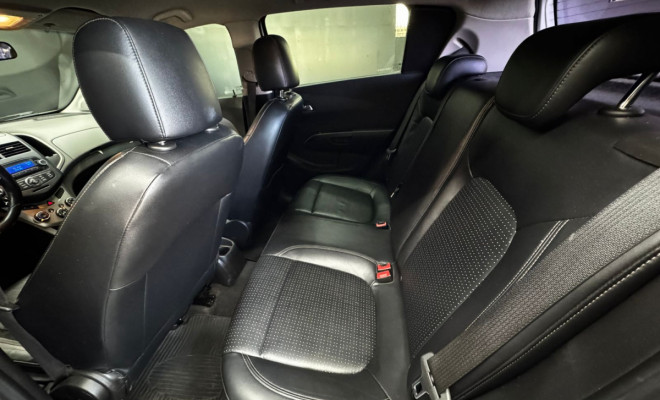 GM - Chevrolet SONIC HB LTZ 1.6 16V FlexPower 5p Aut. 2013 Flex-13