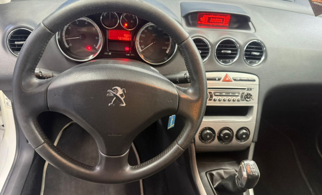 Peugeot 308 Active 1.6 Flex 16V 5p mec. 2014 Flex-4