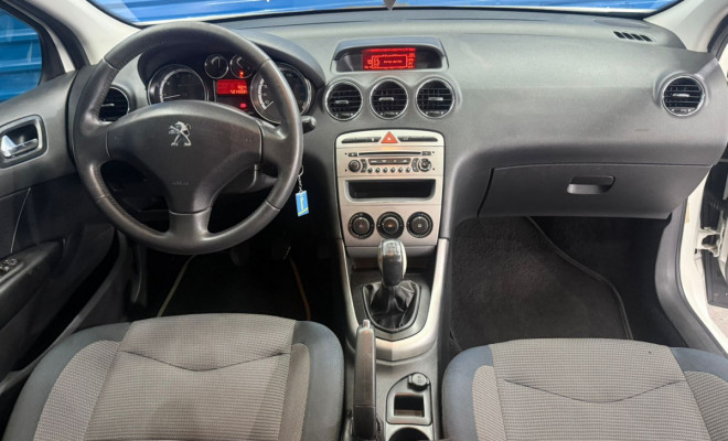 Peugeot 308 Active 1.6 Flex 16V 5p mec. 2014 Flex-3