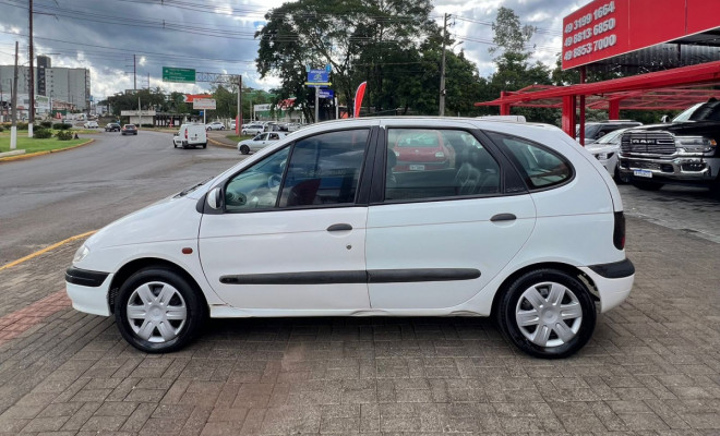 Renault Scénic RT/Auth/Auth/Kids Hi-Flex 1.6 16V 2000 Gasolina-0